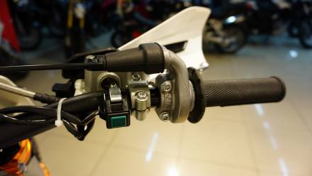 Мотоцикл кроссовый Hasky F7X 250 Enduro 2T 21\18 MSD