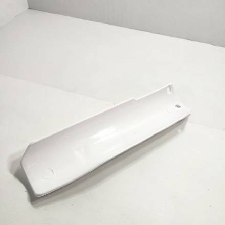 Защита перьев передней вилки белая