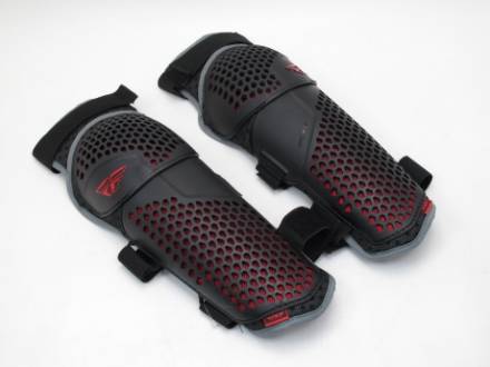 Защита колена FLY RACING BARRICADE FLEX черная/красная