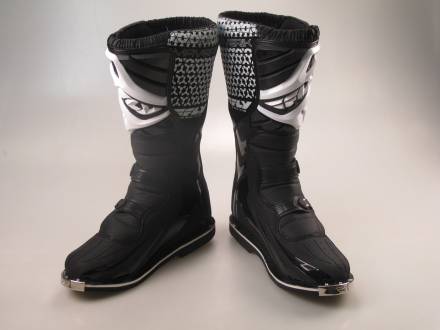 Мотоботы FLY RACING MAVERIK MX черные  9&quot; (43 EU) (2016)