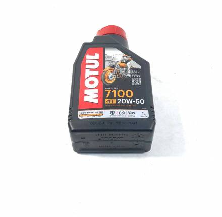 Моторное масло для мотоцикла MOTUL 7100 4T 20W-50 1L